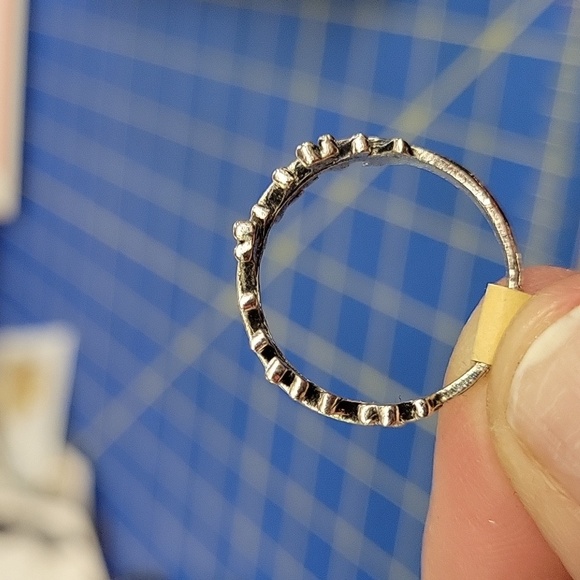 Vine Silver Tone Ring Size 7.5 - Picture 3 of 3